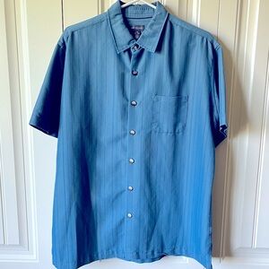 Van Heusen short sleeve button down shirt